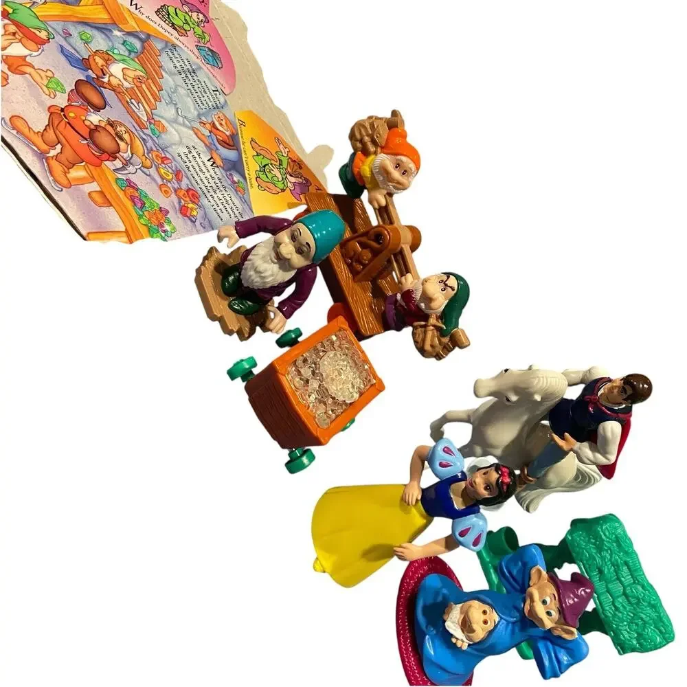 Disney Snow White &7 Dwarves‎ 1993 McDonald’s Happy Meal Toys Full Set And 1 Box